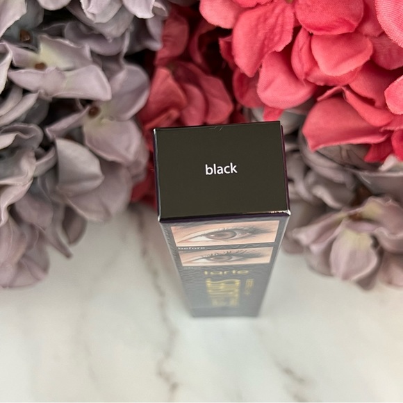 Tarte Lights, Camera, Lashes™ 4-in-1 Mascara - Picture 6 of 8